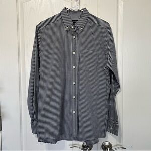 Tricots St Raphael Men's Black and White Checkered Gingham Shirt Medium